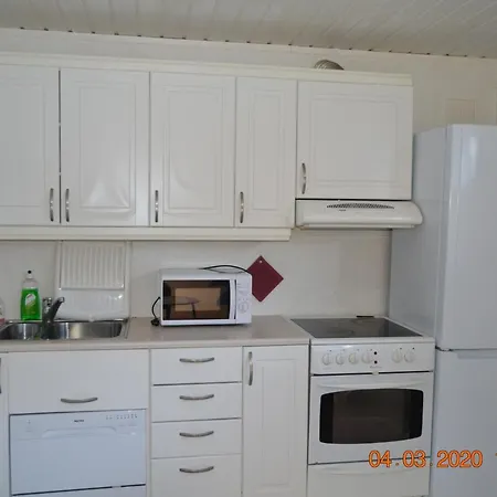 Apartment A Nice And Quiet Place Near To Trosmo City