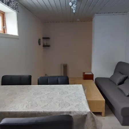 A Nice And Quiet Place Near To Trosmo City Apartment *
